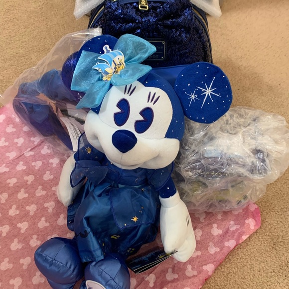 MMMA loungefly PeterPan bundle - Picture 10 of 13